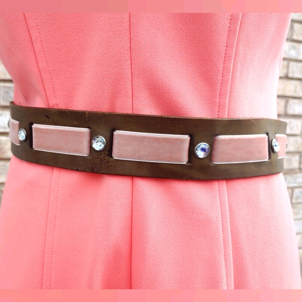✨Handmade✨ Brown Leather Pink Velvet Belt 30-32" XS - Picture 1 of 4
